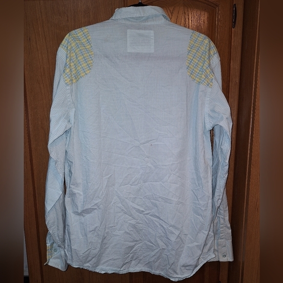 Le Chemisier men's long sleeve button-down large with yellow accents. - Picture 2 of 7